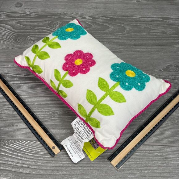 2017 Hobby Lobby The Spring Shop Throw Pillow Floral Embroidered Teal Pink White - Picture 9 of 9